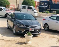 كرايسلر 200